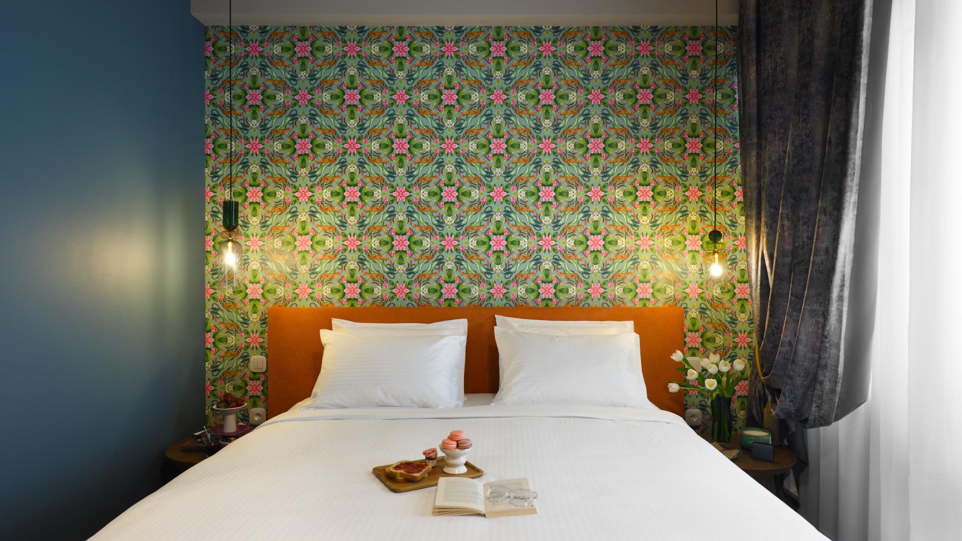 standard-room-the-oscar-olympic-hotel-2.jpg