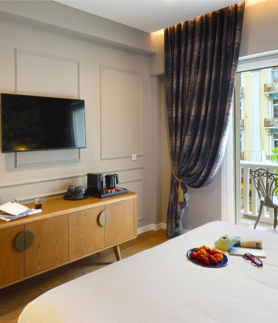 superior-room-the-oscar-olympic-hotel-3-3.jpg
